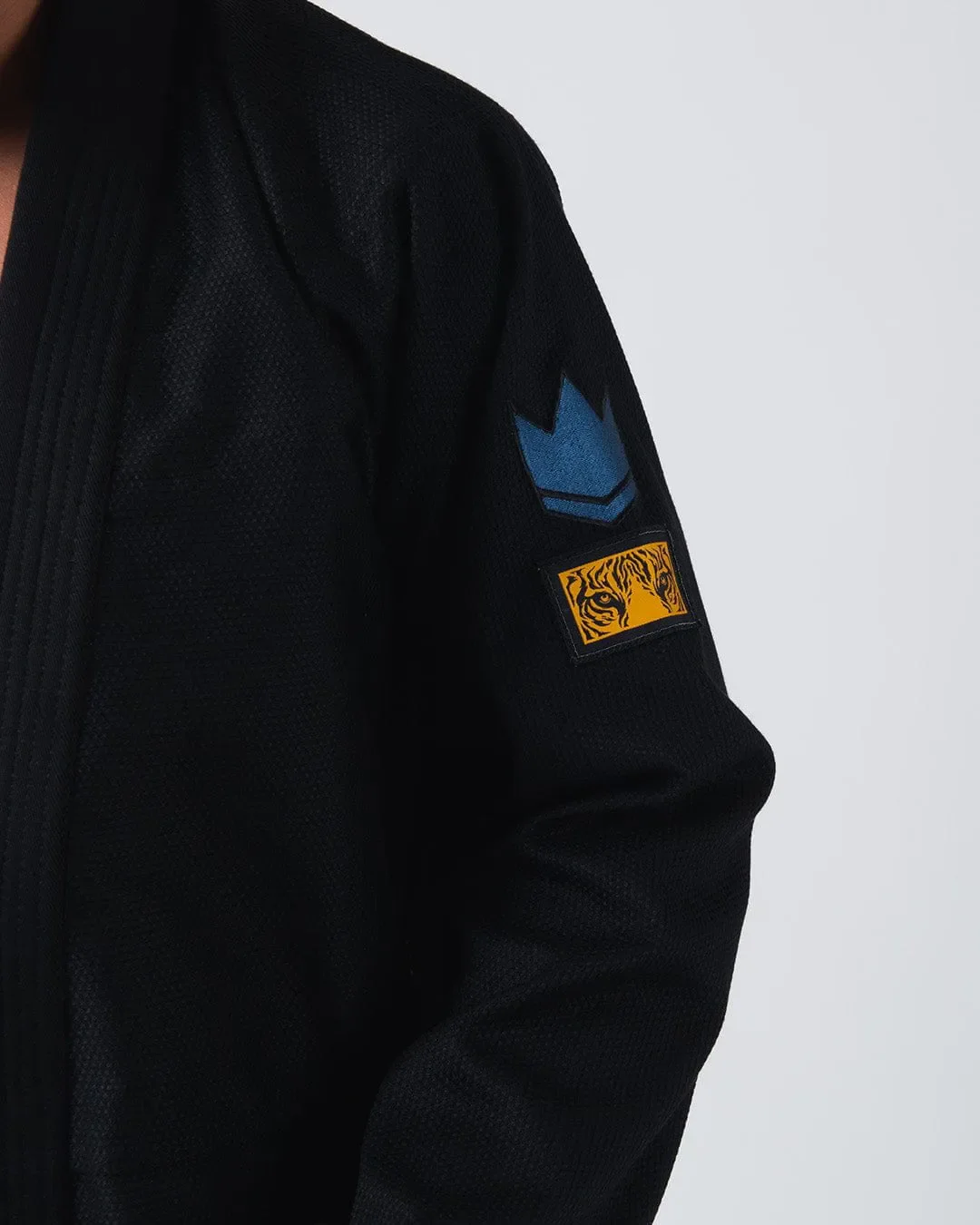 Limited Edition - Legends Never Die Gi - Image 22