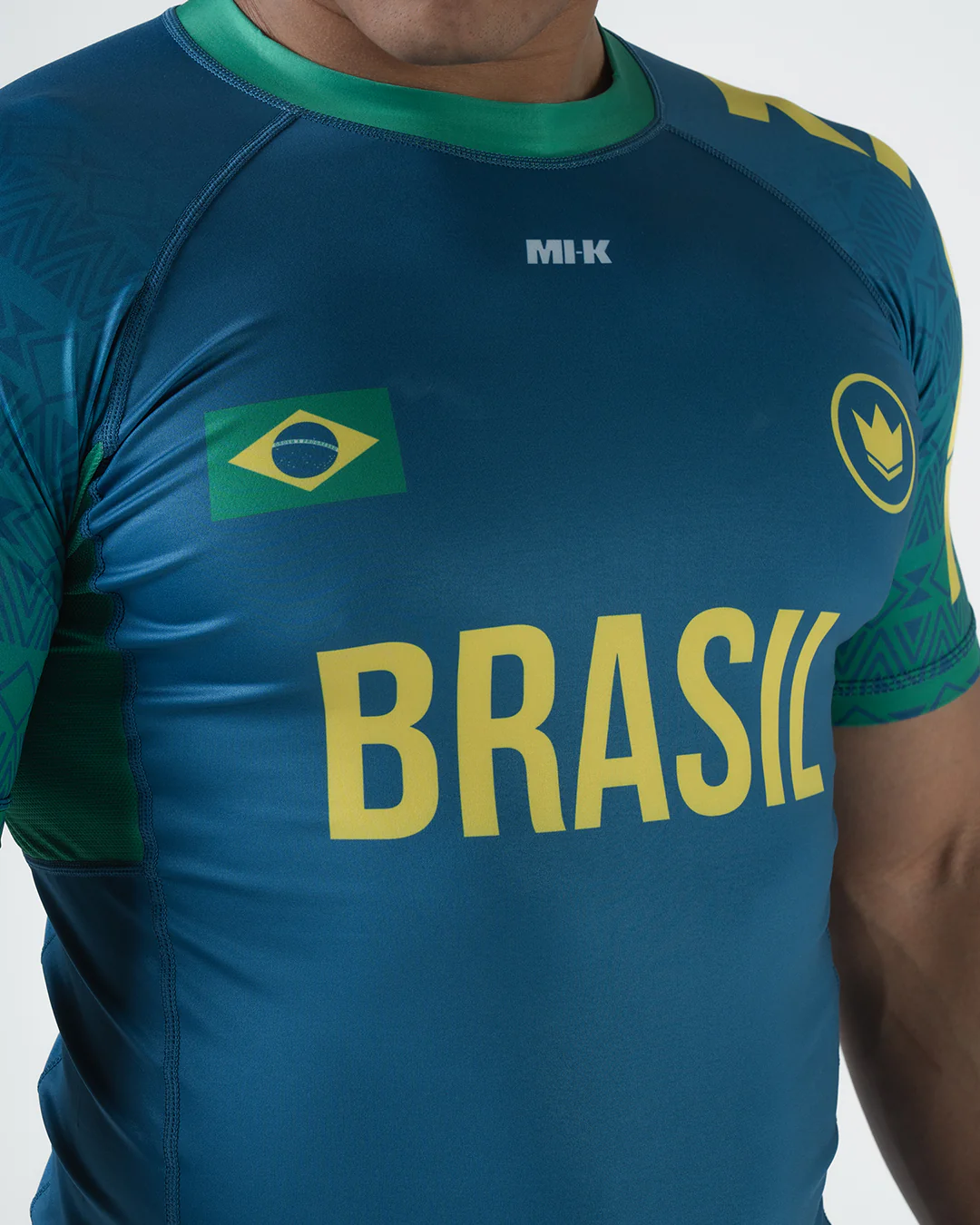 MI-K Roots Rashguard - Image 12
