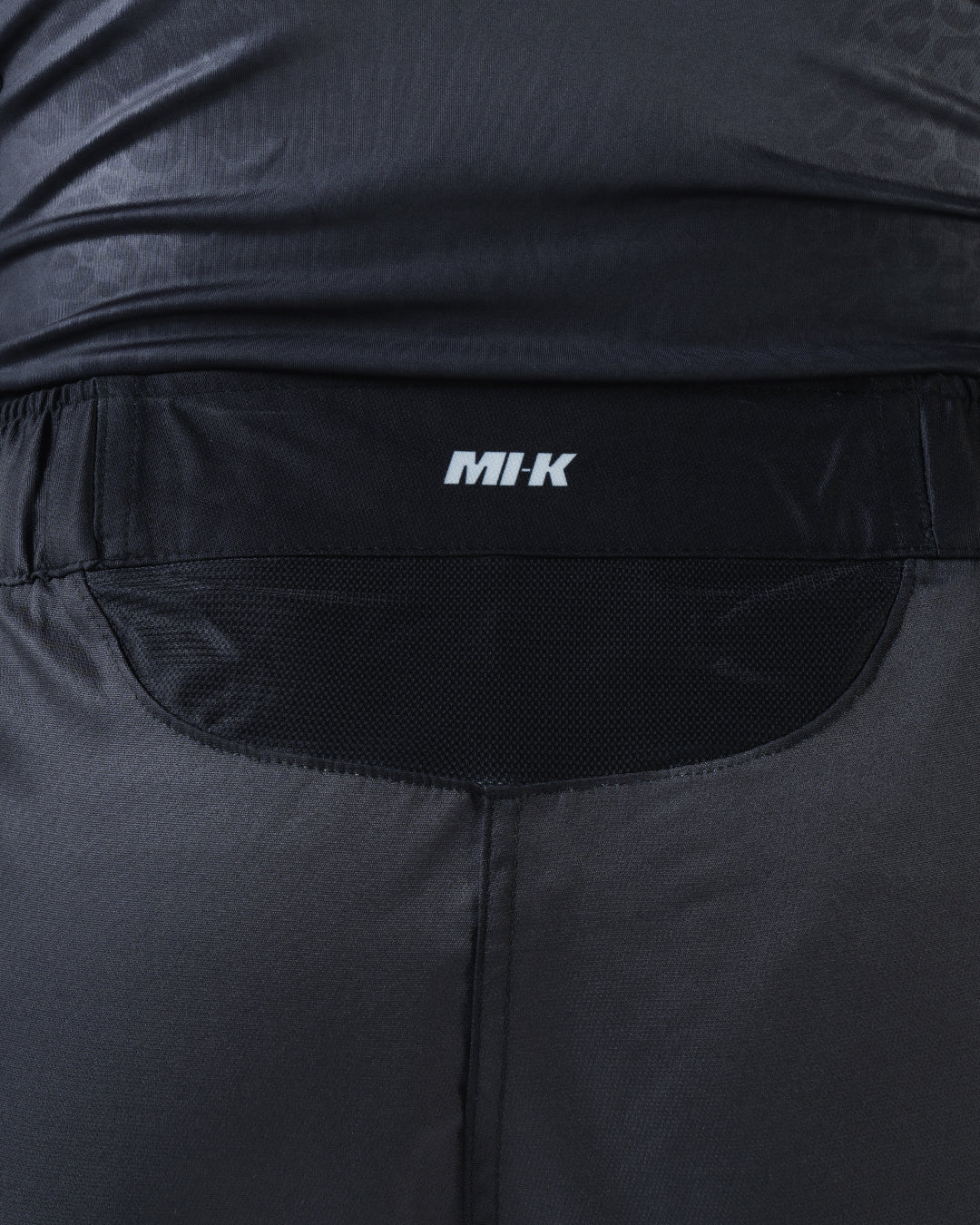 MI-K Roots Onça Pintada Shorts - Image 10
