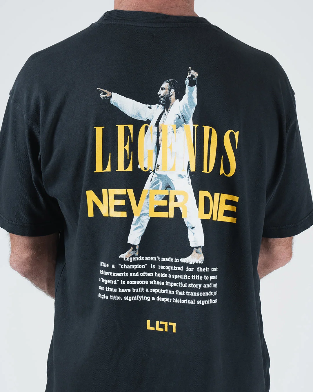 Leandro Lo Signature Tee - Image 11