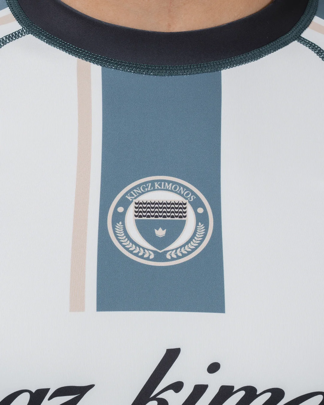 Vintage Futebol Rashguard - Image 11