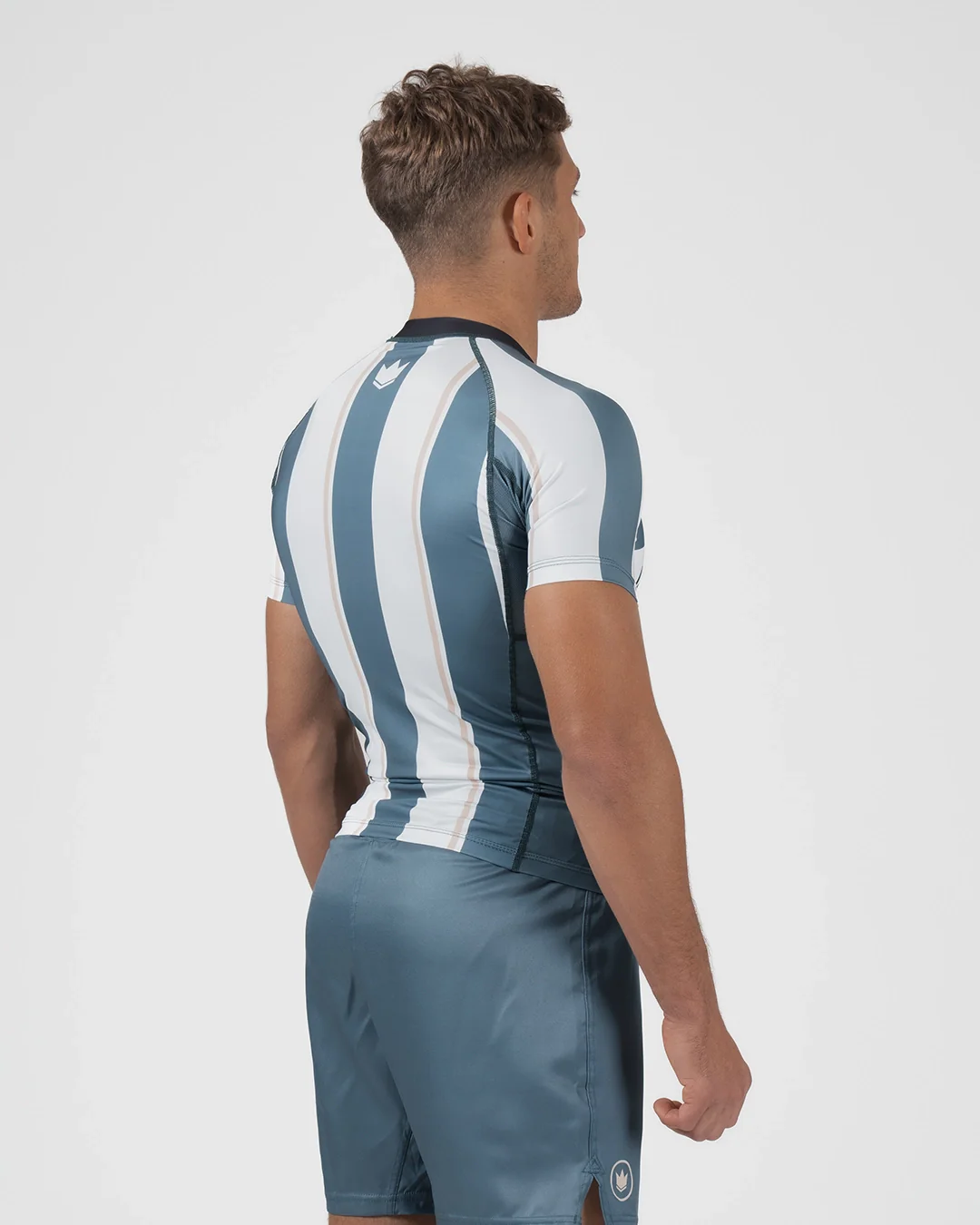 Vintage Futebol Rashguard - Image 8